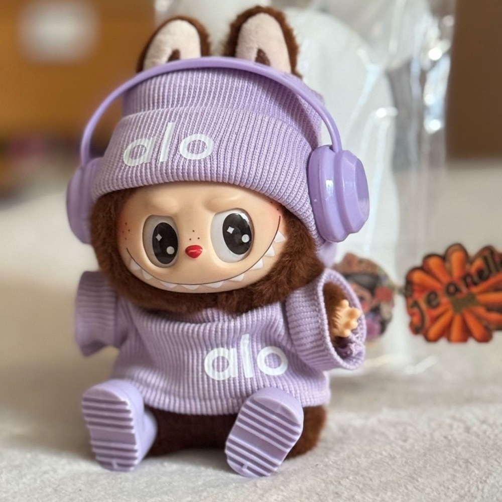 Labubu Clothes and Accessories- Alo 4 Pcs Outfit Set for your dolls